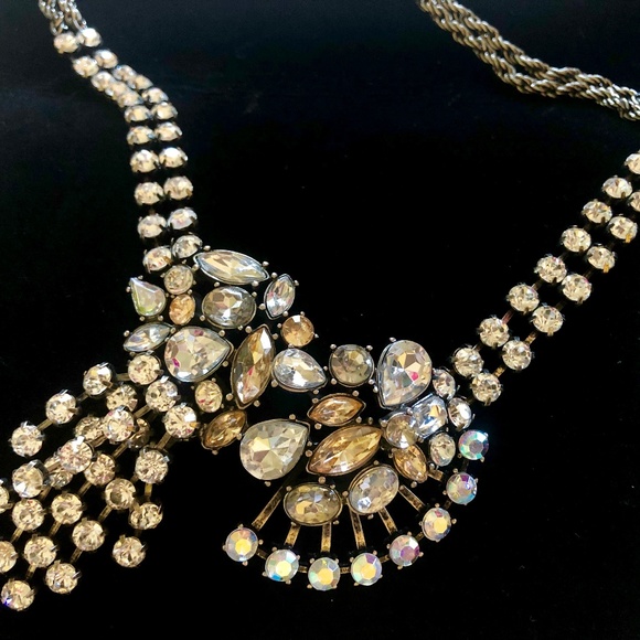 Banana Republic Jewelry - NWT 98 Banana Republic St. Germain Metallic Crystal Fringe Fan Necklace NWT 98